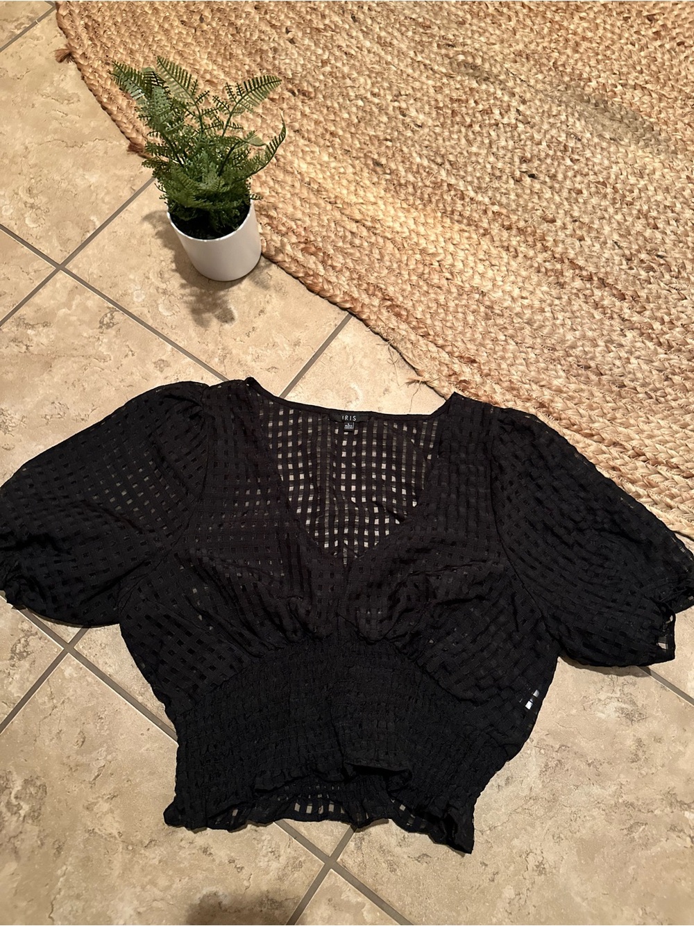 KNIT POOF SLEEVE TOP
